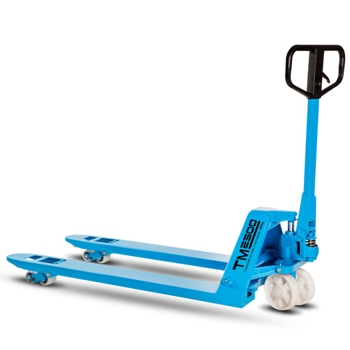 Transpalete hidr�ulico garfo largo 2.500 kg 680 x 1150 mm - TM2500RT-N