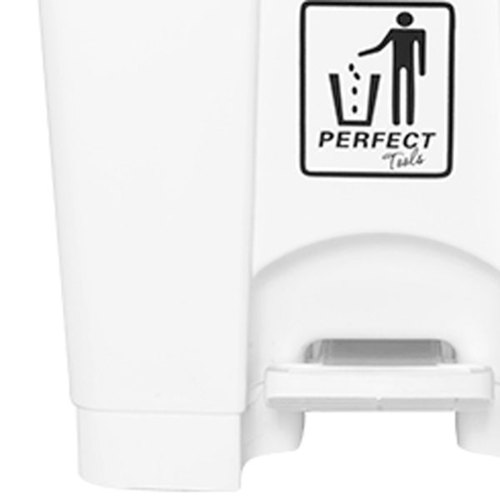 Lixeira pl�stica com pedal 35 litros