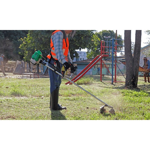 Roçadeira lateral a gasolina 2 hp 40 cc 2 tempos - BR-45 Roçadeira lateral a gasolina 2 hp 40 cc 2 tempos - BR-45