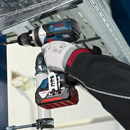 Jogo de brocas e acessórios 83 peças com maleta - V-Line Jogo de brocas e acessórios 83 peças com maleta - V-Line