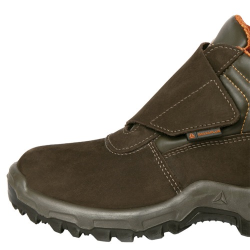 Botina em couro nobuck fechamento com velcro - Vitória OB SRA Botina em couro nobuck fechamento com velcro - Vitória OB SRA