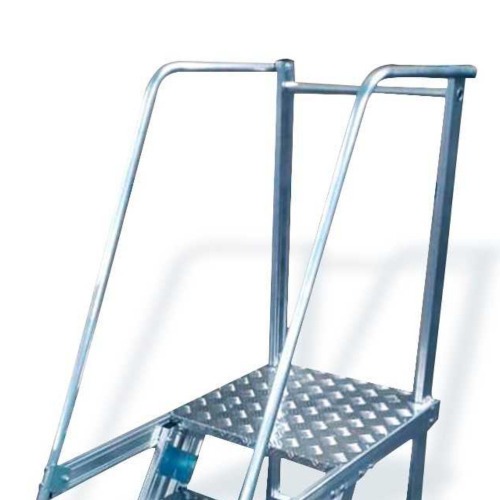 Escada plataforma de alum�nio 0.75 m c/ 2 degraus + patamar