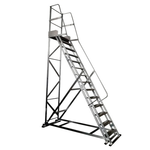 Escada plataforma de alum�nio 3.50 m c/ 13 degraus + patamar 