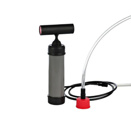 Bomba manual para extra��o de �leo 6L