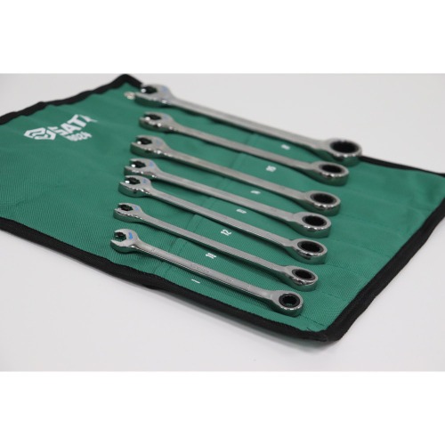 Jogo de chave combinada com catraca speedy de 8 a 18 mm com 7 peças - ST09024SJ Jogo de chave combinada com catraca speedy de 8 a 18 mm com 7 peças - ST09024SJ