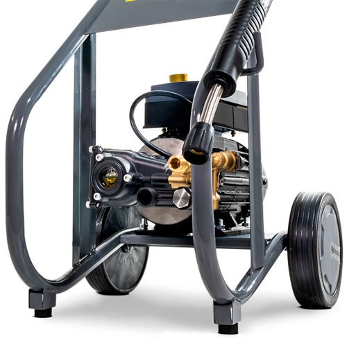 Lavadora de alta press�o profissional 2.610 libras trif�sica - HD 7/18 MAXI