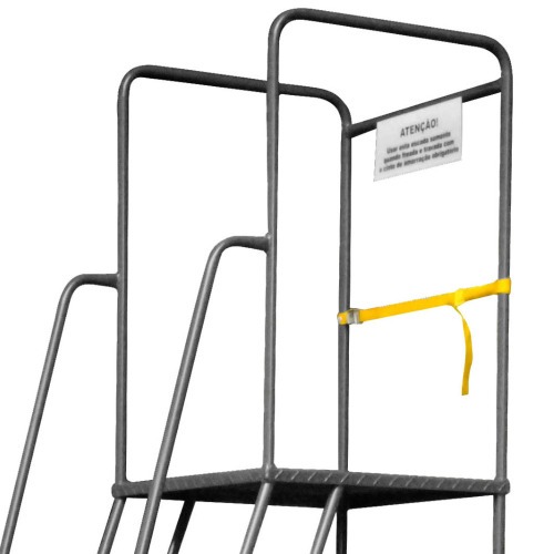 Escada plataforma de ferro 2,0 m 6 degraus + patamar - 58-A Escada plataforma de ferro 2,0 m 6 degraus + patamar - 58-A