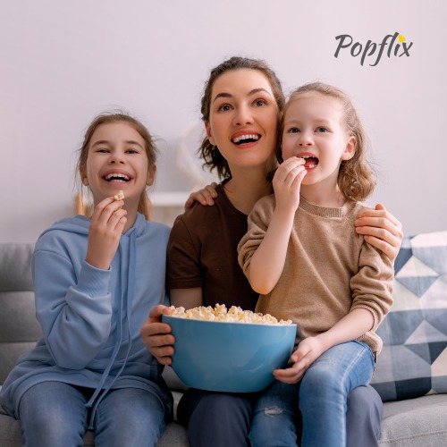 Pipoqueira el�trica com bico direcionador 1200 watts branca- PopFlix  220V