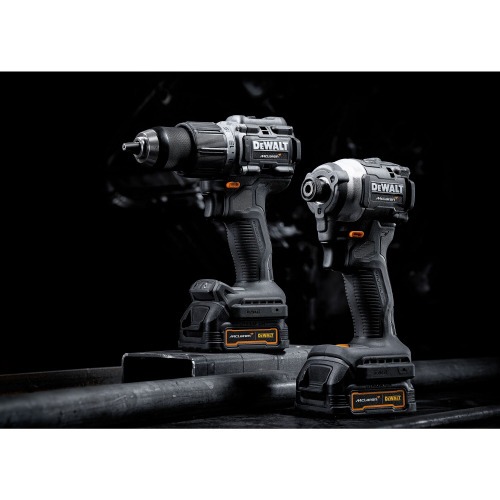 Combo Furadeira Parafusadeira de impacto DCD85 + Parafusadeira de impacto 20V DCF85 McLaren F1- DCK200ME2GT  110V/220V