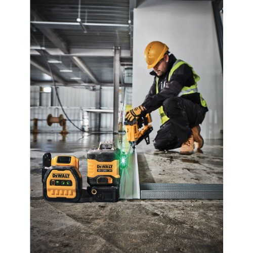 N�vel a laser verde 12V/20V 360� 3 linhas 70m Sem Bateria - DCLE34030GB