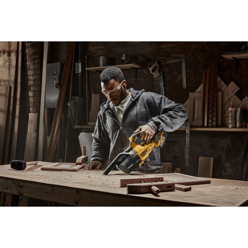 Aspirador de p� port�til a bateria 20V Brushless Sem Bateria - DCV501HB-B3