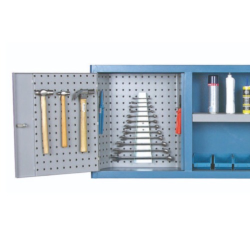 Armário para ferramentas com 1 prateleira e chapa perfurada - AM-8 Armário para ferramentas com 1 prateleira e chapa perfurada - AM-8