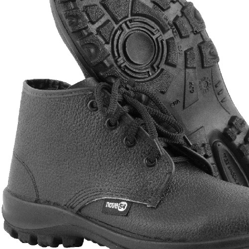 Botina monodensidade em couro sint�tico com carda�o - BCN420