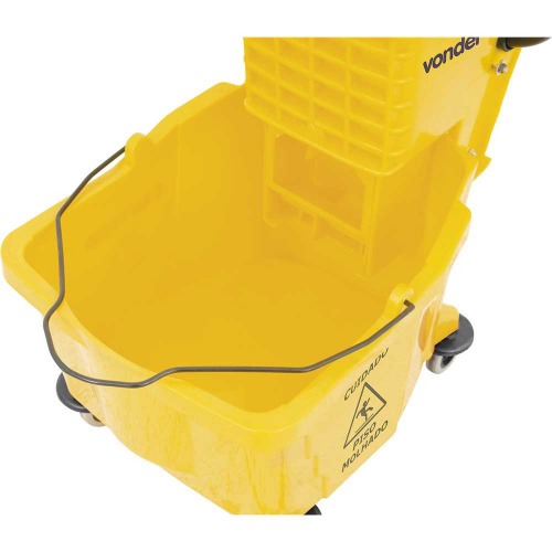 Balde espremedor com capacidade para 32 litros - BEV3200 Balde espremedor com capacidade para 32 litros - BEV3200