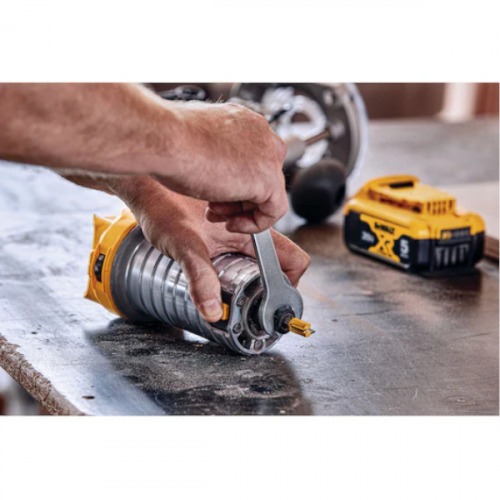 Tupia manual a bateria 20V Brushless Sem Bateria - DCW600B