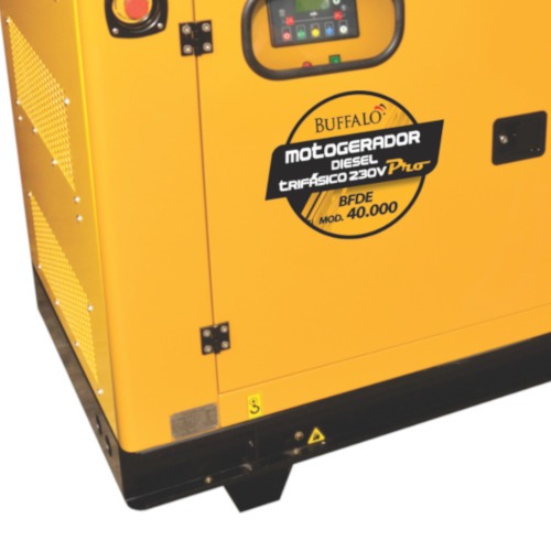 Gerador de energia 40 Kva a diesel cabinado com painel ATS trif�sico 220V - BFDE 40.000