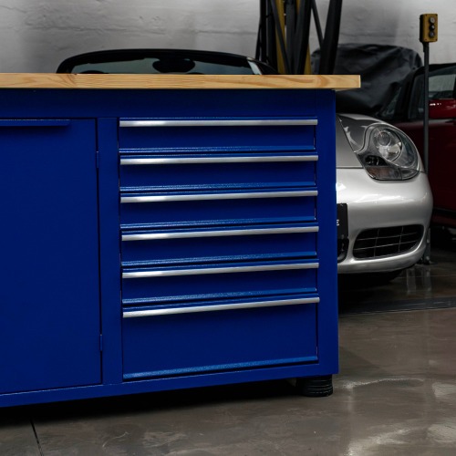 Bancada fechada com 6 gavetas e 3 portas - RLL-214