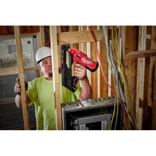 Pregador compacto a bateria 18V com 1 bateria 5.0Ah - 2745 110V/220V Pregador compacto a bateria 18V com 1 bateria 5.0Ah - 2745 110V/220V