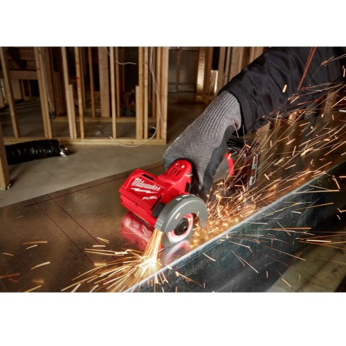 Serra circular a bateria 3 Serra circular a bateria 3