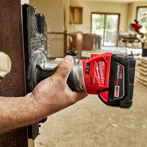 Tupia compacta a bateria 18V com 1 bateria - 2723  110V/220V