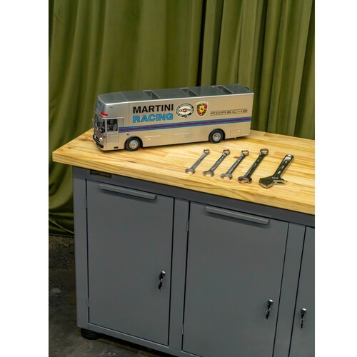 Bancada fechada com 6 gavetas e 3 portas - RLL-214