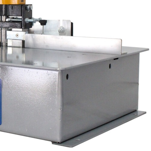 Coladeira de bordas 1400W com controlador de temperatura monof�sica - New Small  220V