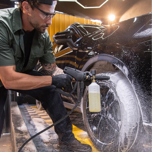 Detergente desincrustante profissional ultra concentrado 20 Litros - PressurePro RM 81 Detergente desincrustante profissional ultra concentrado 20 Litros - PressurePro RM 81