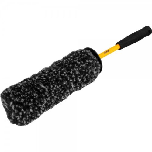 Escova para limpeza de rodas cabo pl�stico 48 cm