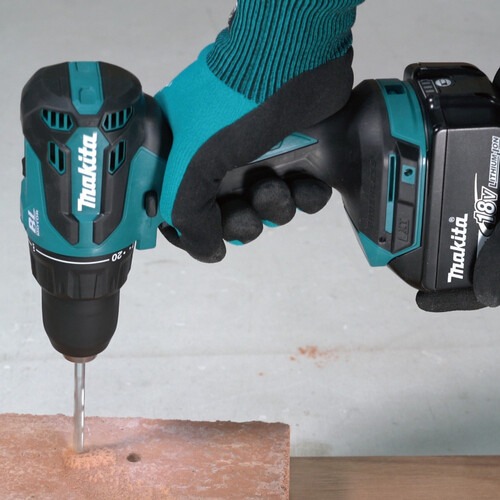 Furadeira Parafusadeira de impacto a bateria 1/2 Furadeira Parafusadeira de impacto a bateria 1/2