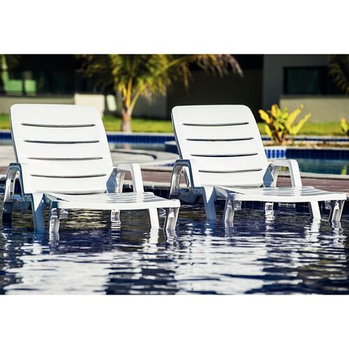 Kit 3 Espregui�adeiras em polipropileno 4 posi��es branca - Leblon