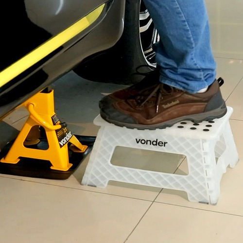 Banqueta dobr�vel de pl�stico 