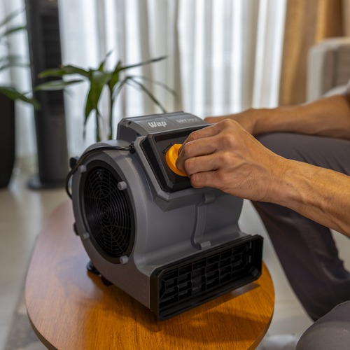 Ventilador e secador de pisos 200W com três níveis de velocidade - DRY MAX 110V Ventilador e secador de pisos 200W com três níveis de velocidade - DRY MAX 110V