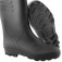Bota de PVC preta cano m�dio sem forro